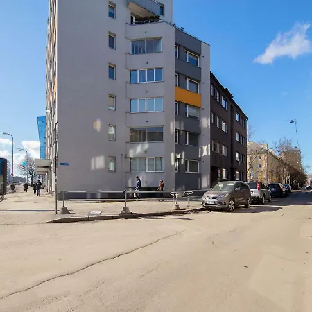 Kentmanni City Centre Apartment *